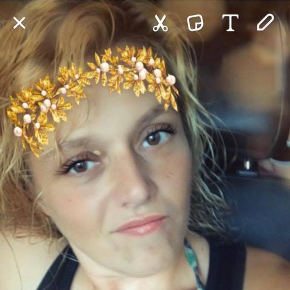 Meet your Posher, Monica